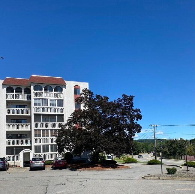 Building Photo - 855 John Fitch Hwy