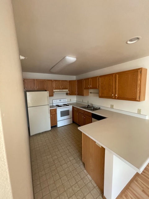 1BR, 1BA N - 780SF - Middleton Shores