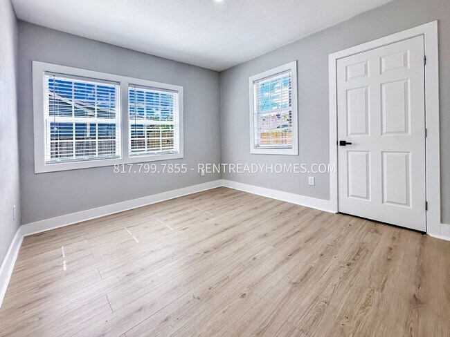 Building Photo - 7836 Brumblay St