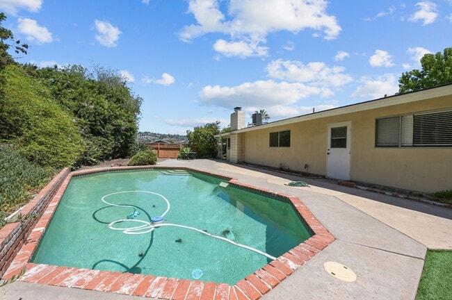 Building Photo - 5318 Brockbank Pl