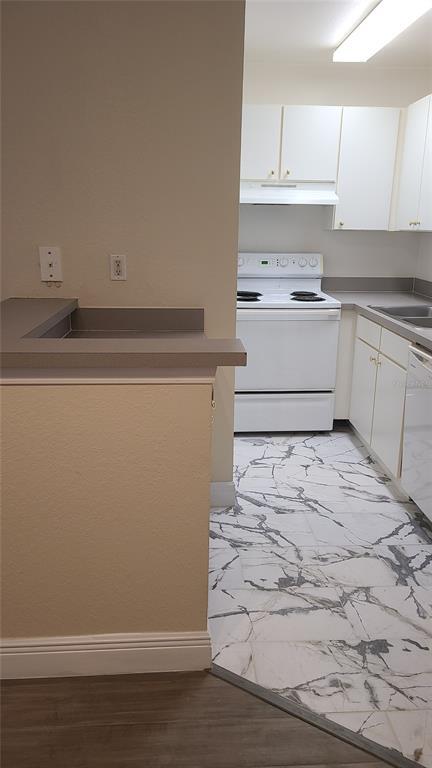 Foto del edificio - 10422 White Lake Ct