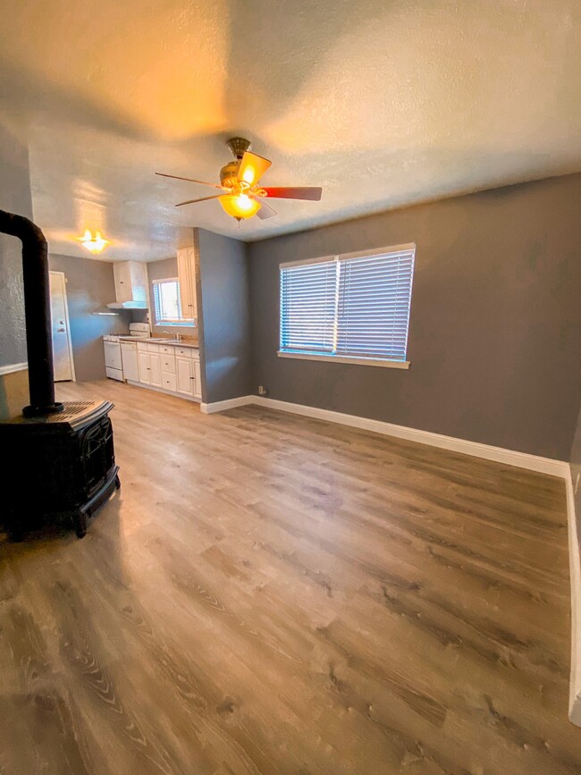 Building Photo - 6152 Baker Street