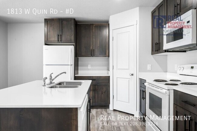 Foto del edificio - MOVE IN SPECIAL - 3 Bedroom 1 Bath Apartment