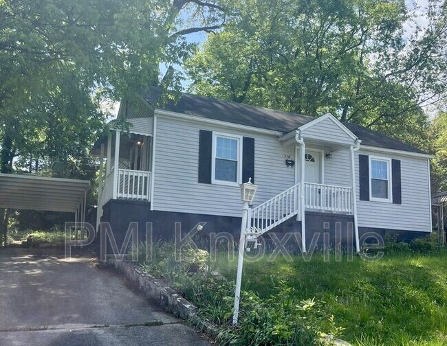 Foto del edificio - 926 Ledgerwood Ave