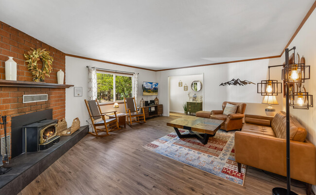 Foto del edificio - 54700 S Circle Dr