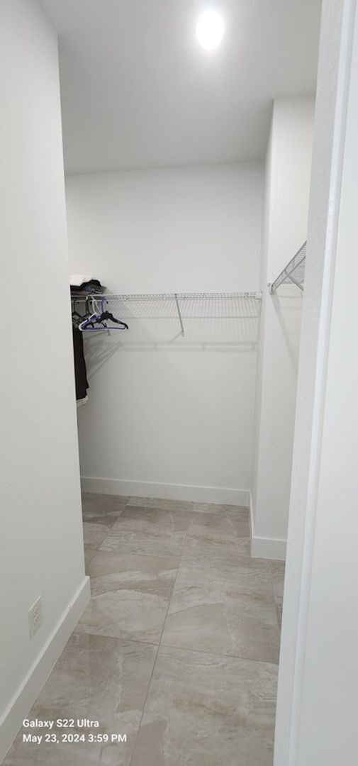 Foto del edificio - Charming 3BR/2BA/2 Car Garage Plus Den/Off...