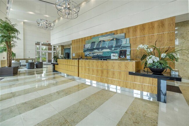 Foto del edificio - 400 Beach Dr NE
