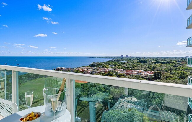 Foto del edificio - 2889 McFarlane Rd