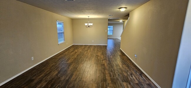 Formal Living Room & Dining Room - 3618 Rowlock Vine Dr