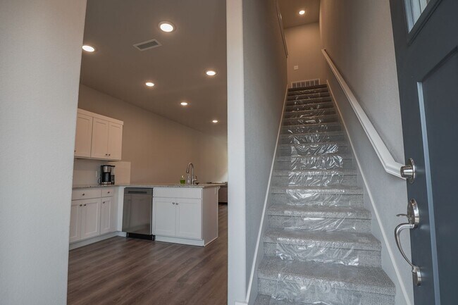 Foto del edificio - 2 bedroom 2.5 bath home located in Fayetteville, AR