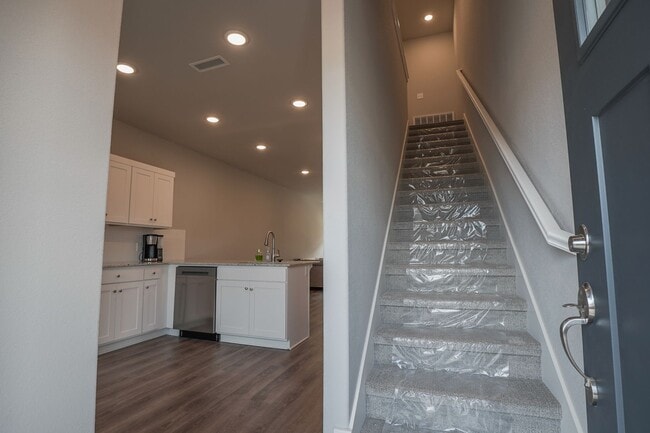 Photo - 2 bedroom 2.5 bath home located in Fayette...