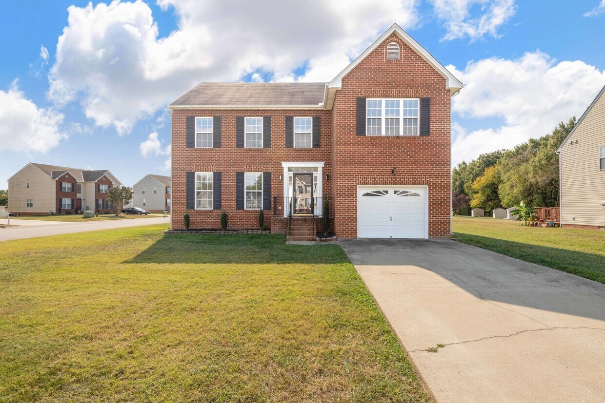 1418 Woodside Ct, Richmond, VA 23231 Room for Rent in Richmond, VA