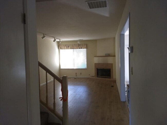 Living Room - 102 CHERRY HILL CT