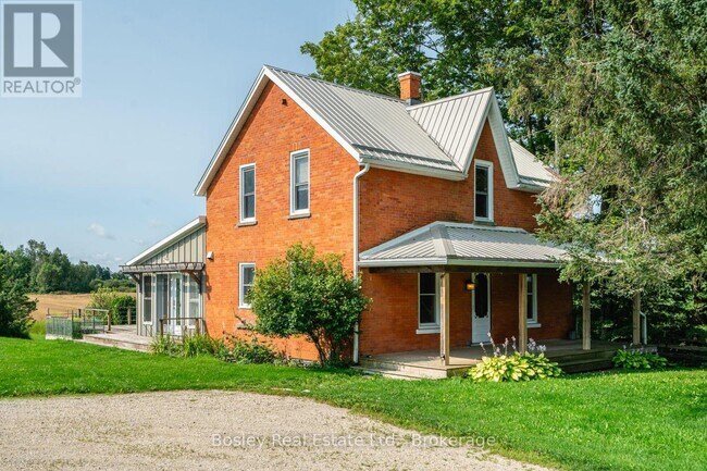 Photo du bâtiment - 264384 Southgate 26 Rd