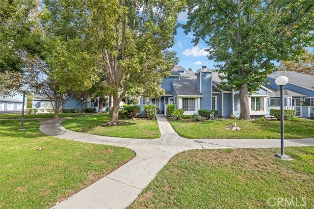Foto del edificio - 21321 Cottonwood Ln