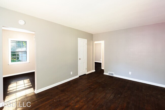 Foto del edificio - 3 br, 1 bath House - 2404 48th St