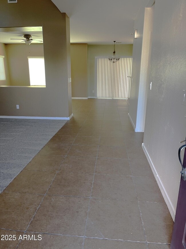 Foto del edificio - 5007 W Harwell Rd
