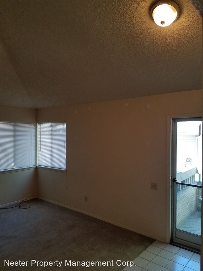 Building Photo - 2 br, 1 bath House - 932 Azure Cr.