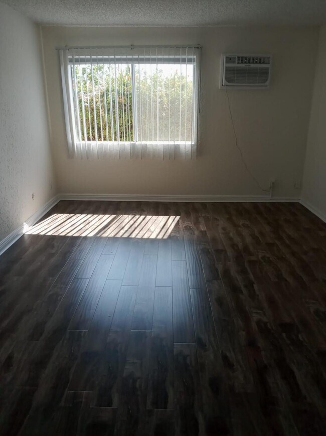 Foto del edificio - Hollywood Villa Apartments