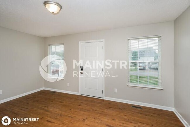 Building Photo - 215 Clear Lake Dr, Shepherdsville, KY 40165