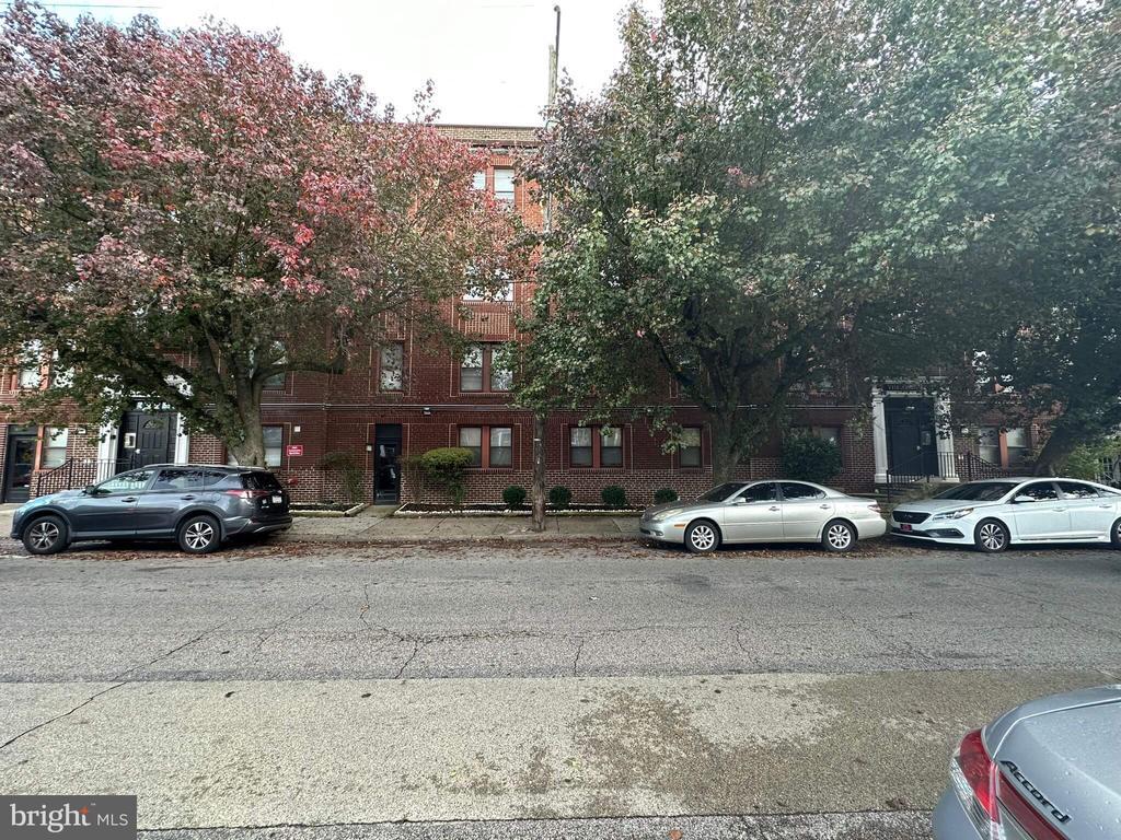 Primary Photo - 7057 Cresheim Rd