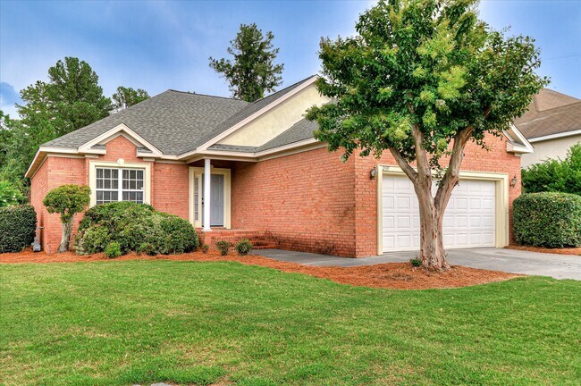 Building Photo - 2937 Hillcreek Dr