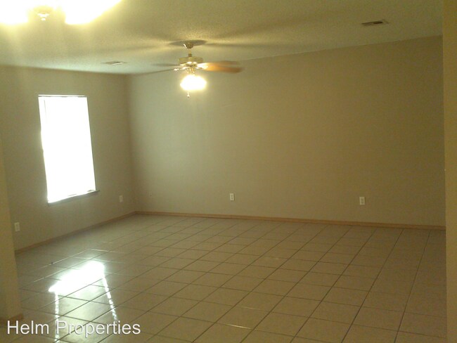 Foto del edificio - 407 E Rodgers St