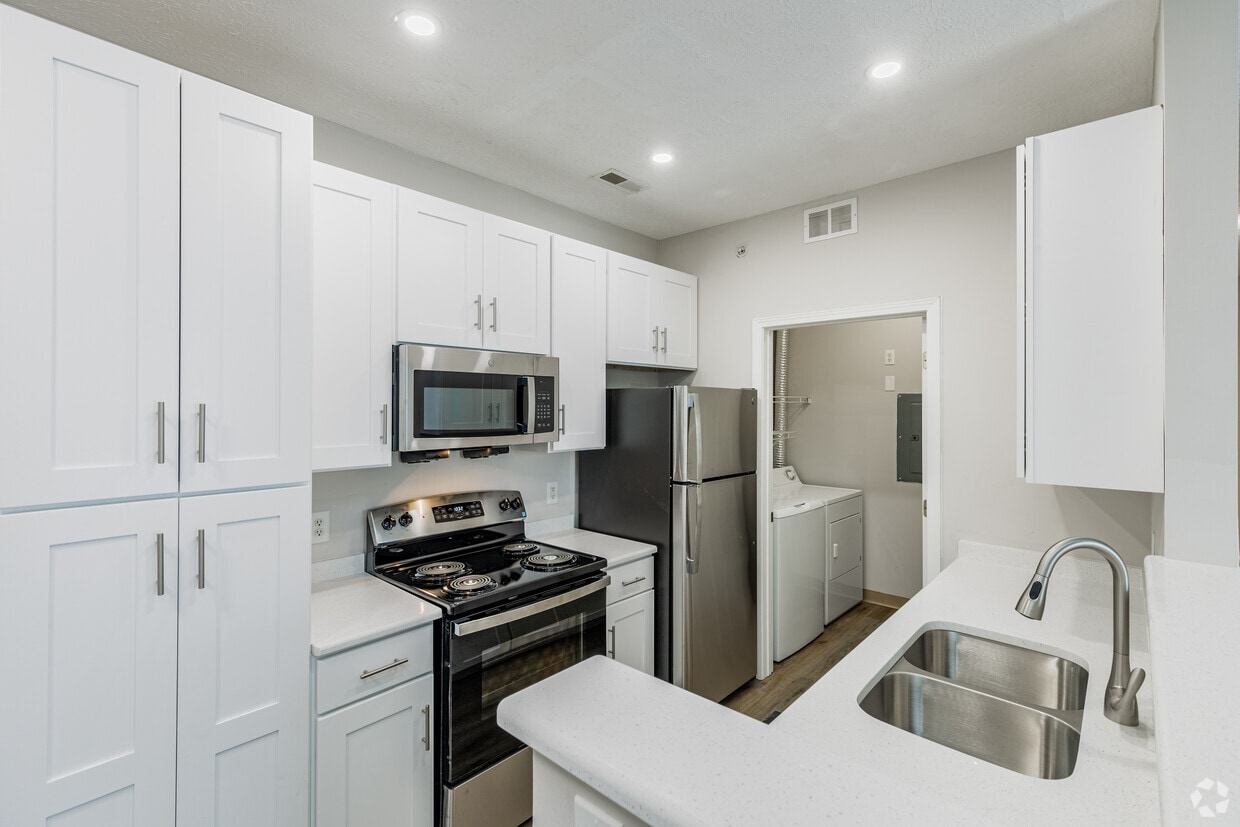 Primary Photo - Ventana Hills