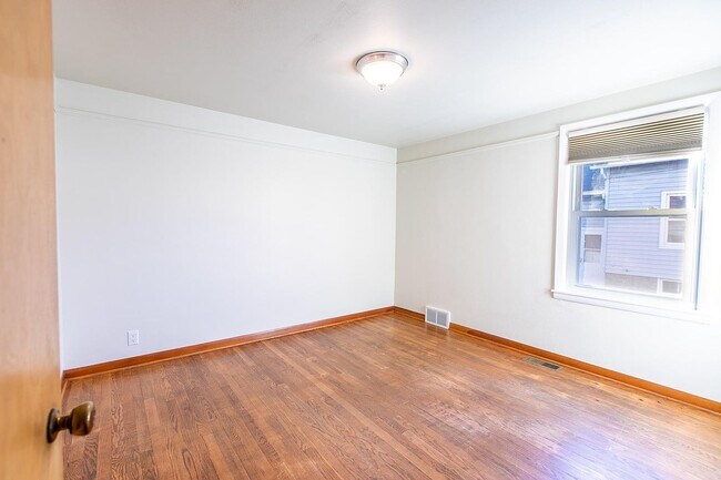 Foto del edificio - 1705 31st St