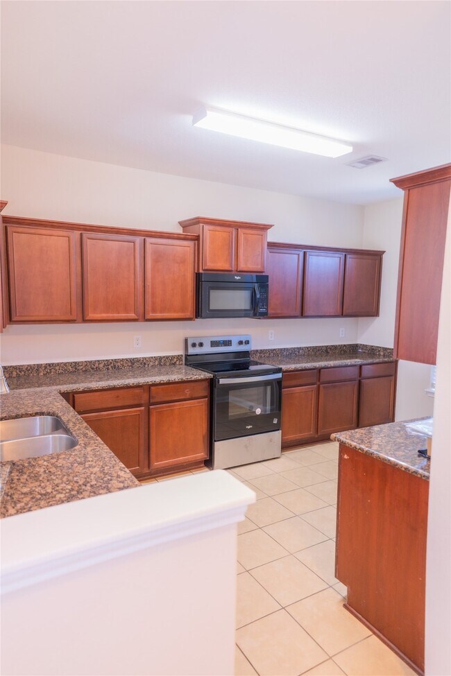 Foto del edificio - 5123 Harbor Palm Dr