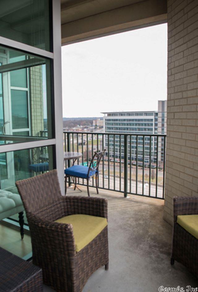 521 President Clinton Ave Unit 1204, Little Rock, AR 72201 Condo for Rent in Little Rock, AR