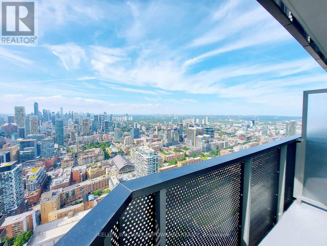 Primary Photo - 138 Downes St