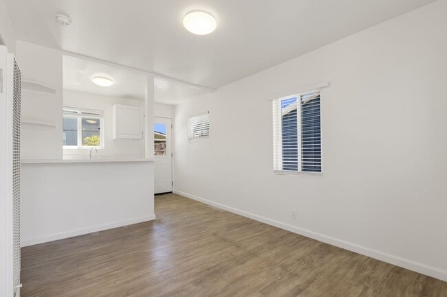 Foto del edificio - 4822 8th St