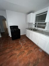 Building Photo - 75 N 15th St