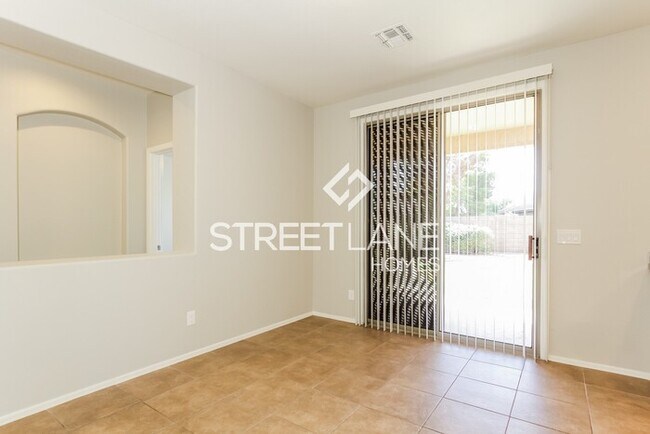 Foto del edificio - Charming 3 bedroom home in Randolph Ranch-...