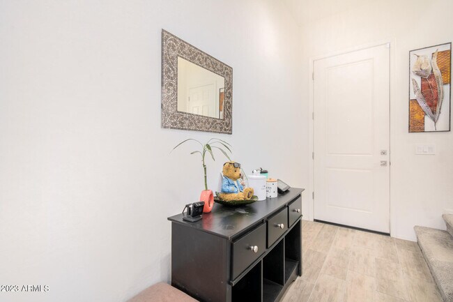 Foto del edificio - 7322 W Phelps Rd