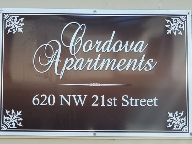 Foto del edificio - 620 NW 21st St