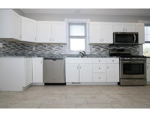 Building Photo - 3 bedroom in Beverly MA 01915