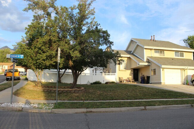 Foto del edificio - 6929 S Prom Dr