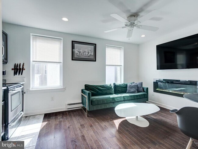 Foto del edificio - 1331 S Woodstock St