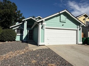 Building Photo - 2751 Azuza Way