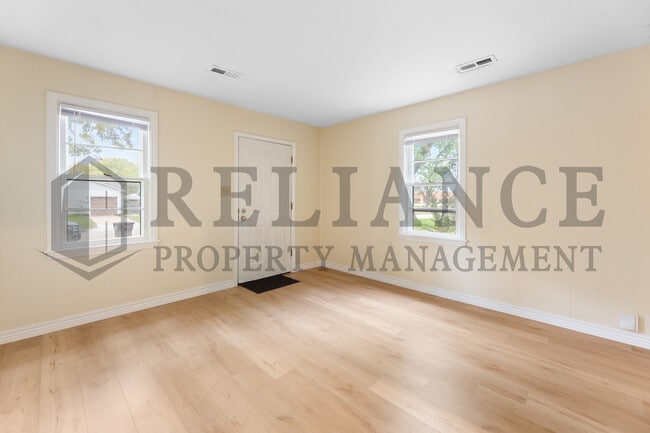 Foto del edificio - 1022 S Yale St