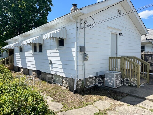 Foto del edificio - 1303 N Grant Ave