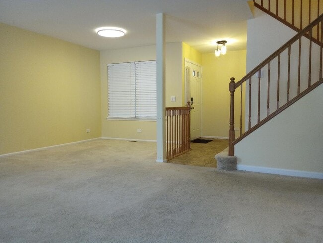 Building Photo - 2370 County Farm Ln
