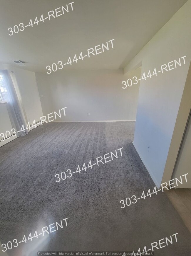 Building Photo - 7960-7966 Patricia Dr