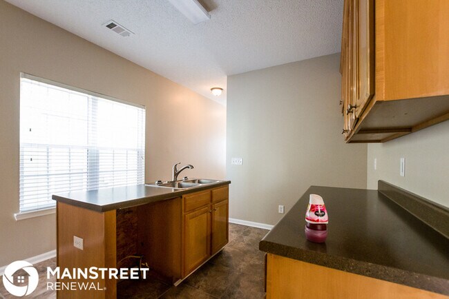 Foto del edificio - 2320 Polaris Way SW