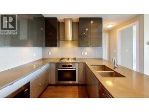 Building Photo - 4508 Hazel St