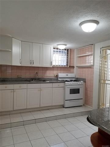 Primary Photo - 1540 Auld Ln