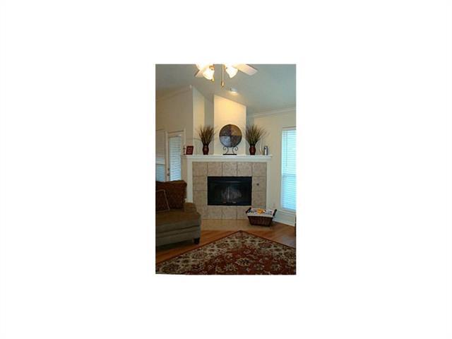 Building Photo - 1509 Somerset Dr