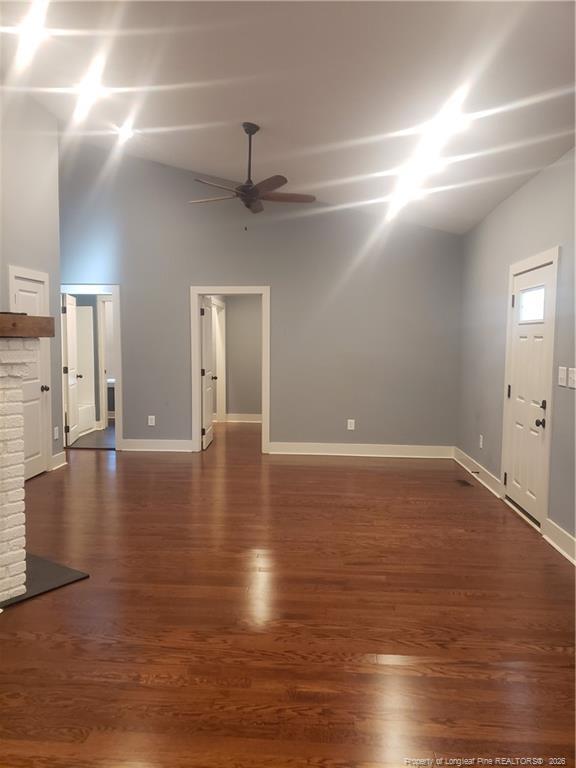 Foto del edificio - 1219 Hilltop Ave